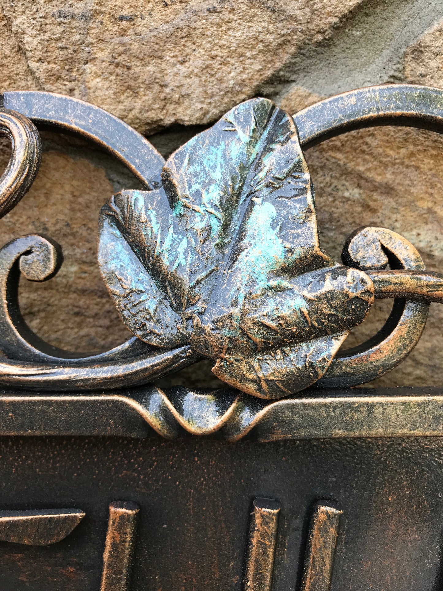House number sign, house number plaque, address plaque, address sign, signs, house numbers, decorative signs, decorative plaques, dragonfly