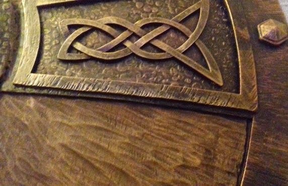 Celtic shield, shield, viking shield, cosplay shield, mens gift, viking gift, medieval shield, medieval viking,spartan,spartan shield,viking
