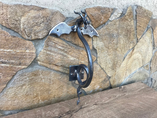 Door pull, dragon, dragon art, dragon gift, barn door handle, shed door handle, door puller, shed decor, iron gift, barn door knobs, lock