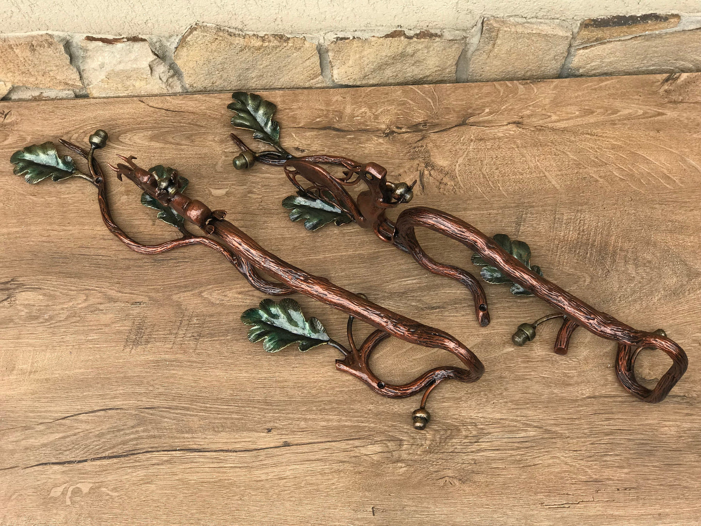 Door pull, door puller, door handle, door, squirrel, oak, acorn, forest fairy, forest art, wild animals, fairy tale, forest wall decor