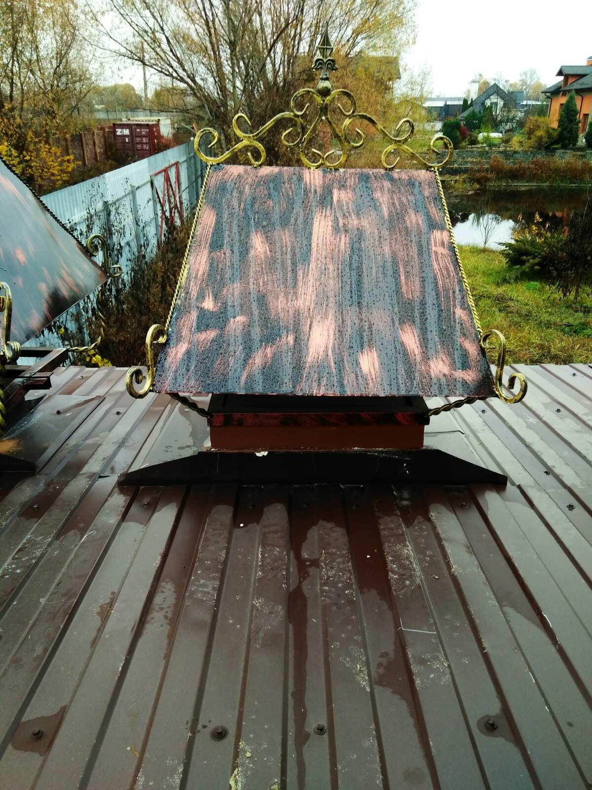 Chimney cover, roof decor, chimney flue cover, chimney cap, Santa, chimney cowl, wind decor, yard decor, wind, roof, weathervane, windvane