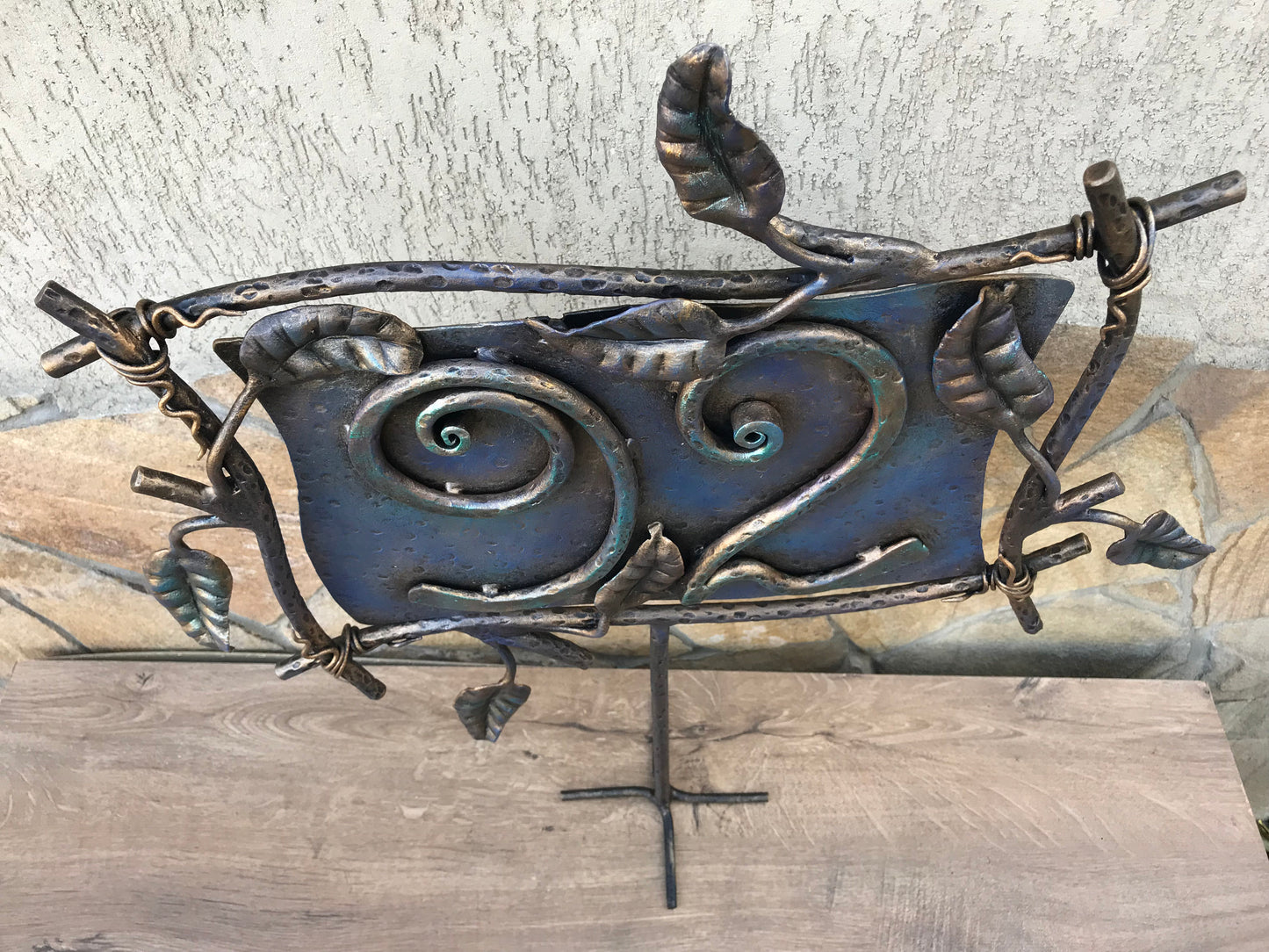 House number plate, house number yard sign, house number ideas, house number iron, house number modern, house number on metal hanging