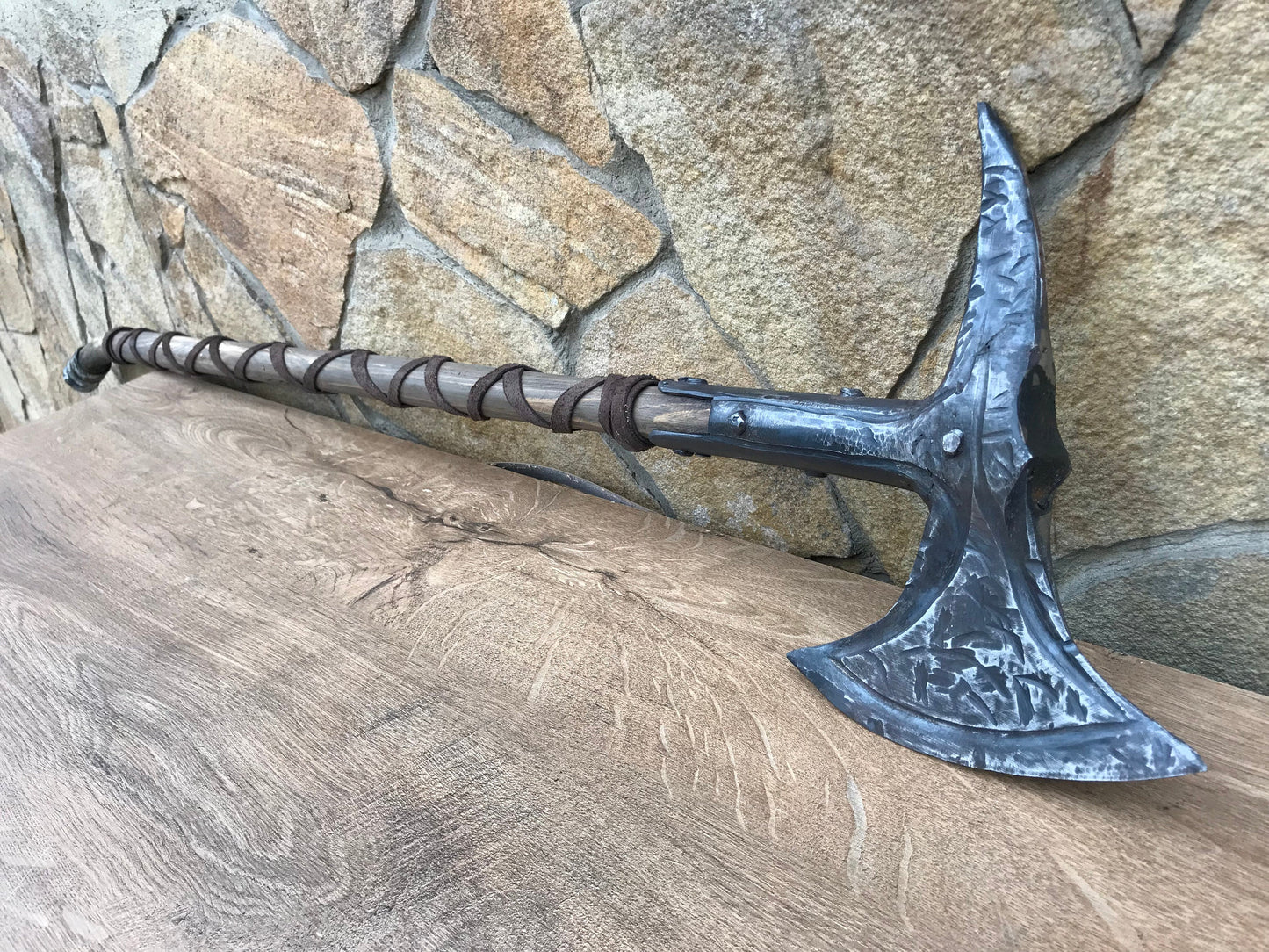 Skyrim axe, The Elder Scrolls, Iron Battleaxe, battle axe, mens armor, cosplay axe, cosplay axe, anniversary gift, mens gift, cosplay weapon