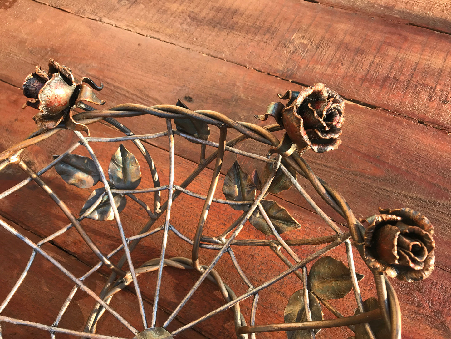 Forged fruit bowl, metal fruit plate, veggie tray, vegetable tray, fruit tray, fruit holder, kitchen basket, eggs basket, picnic, BBQ, bins