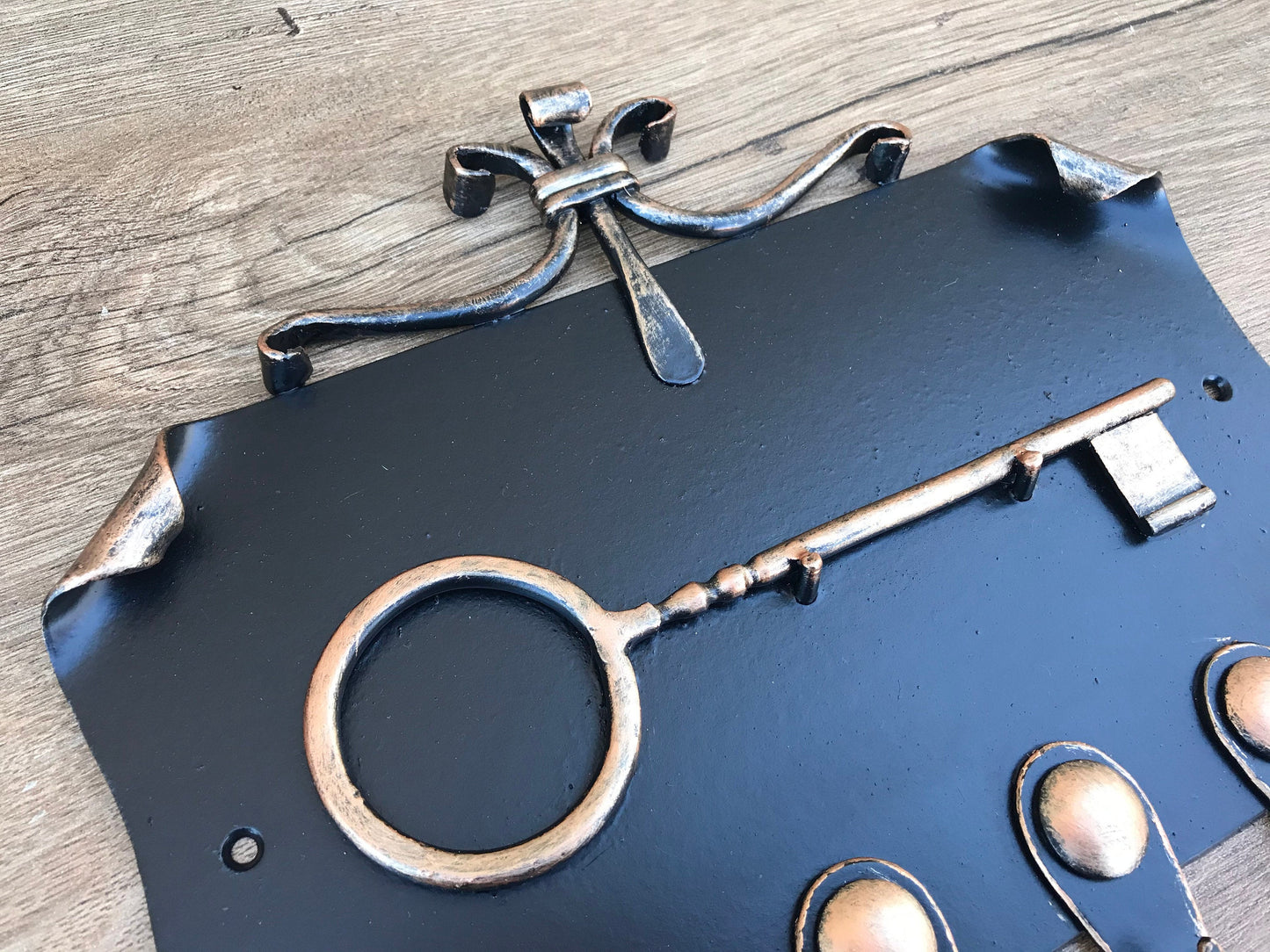 Key hooks, key holder for wall, wall key holder, key holder, key rack, wall key rack, hooks, wall hooks, decorative hooks, keys, key decor