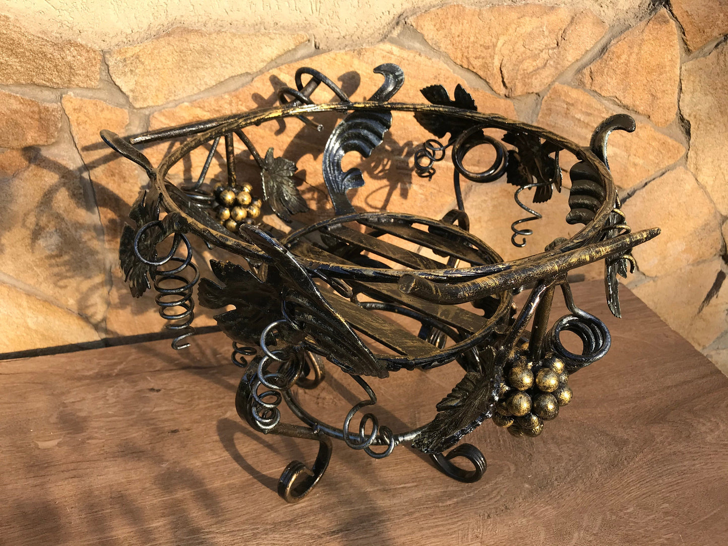 Plant stand, stand plants in pots, wifey, flower pot, iron gift, grapes, outdoor gardening, indoor planters, planter pot, planter box,flower