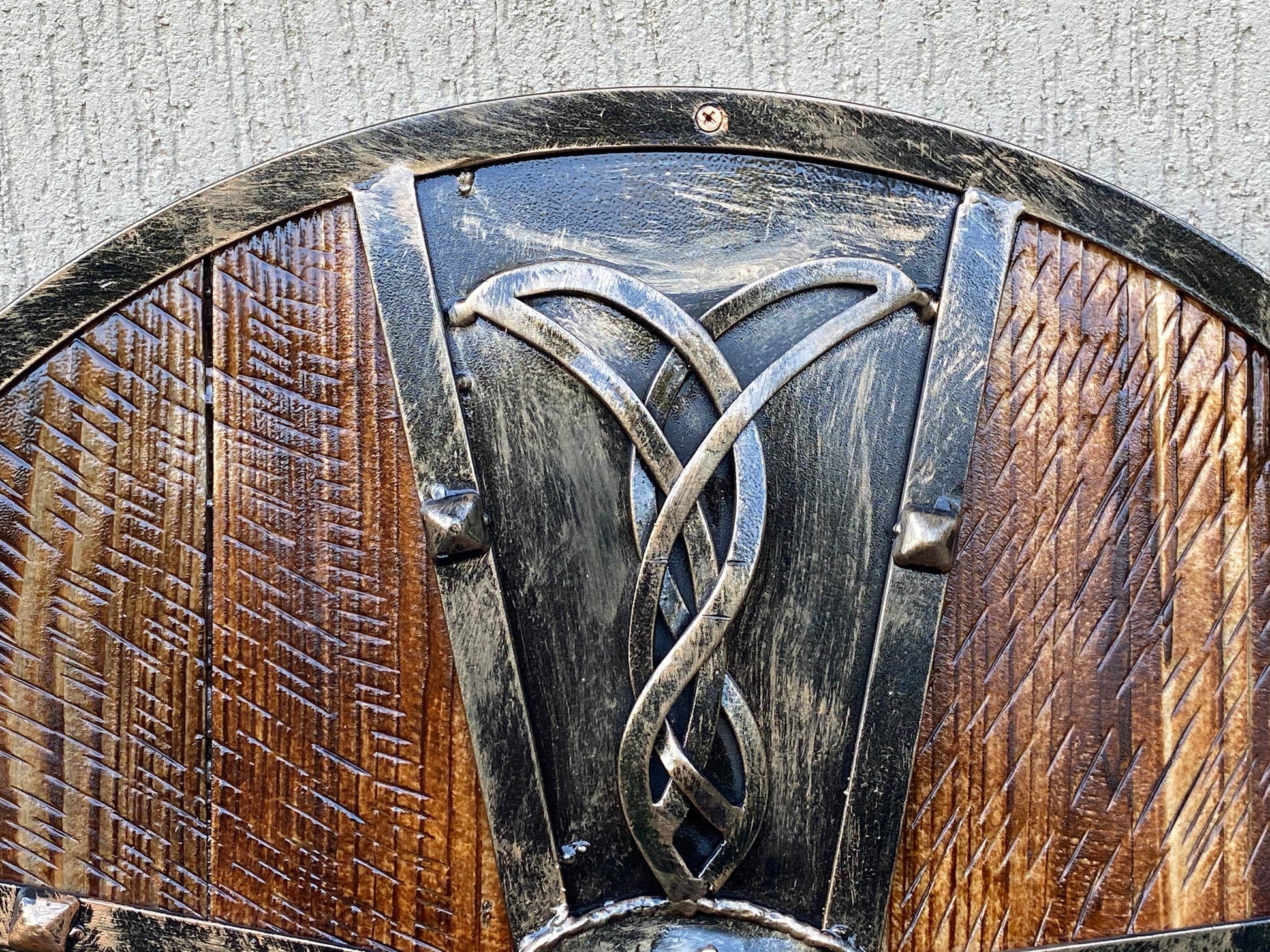 Celtic shield, decorative shield, axe holder, shield, viking shield, Christmas gift, cosplay armor,  mens gift, axe, medieval shield, viking