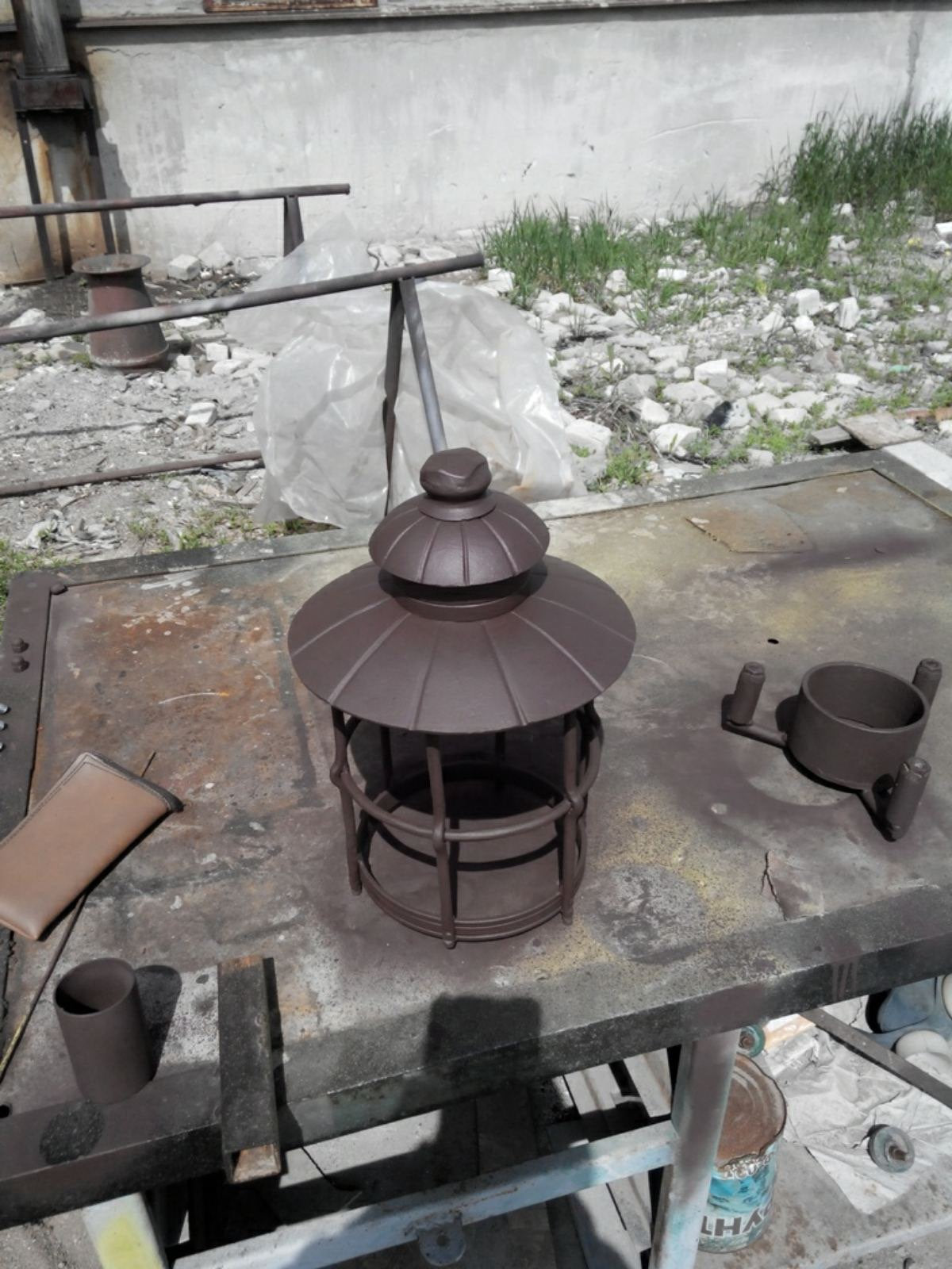 Garden lamp, garden light, floor lamp, table lamp, wall sconce, room lamp, vintage holiday, cardigan, lawn sign, craft kit, puzzles, jewelry