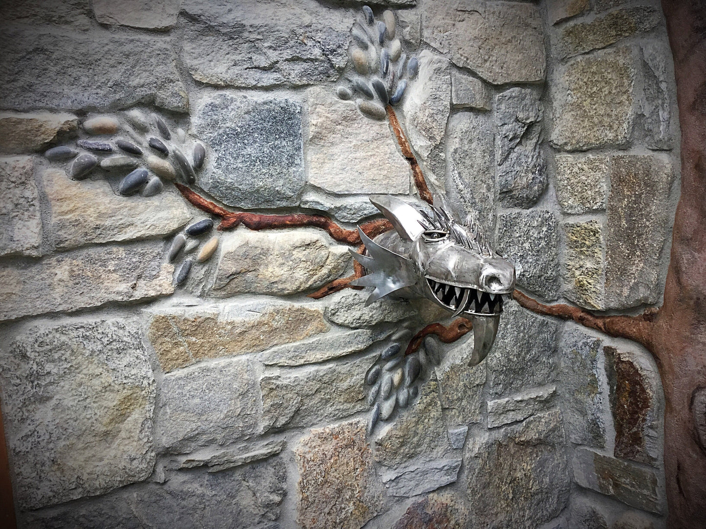 Dragon, stainless steel, fairy dragon, wall sconce, viking dragon, dragon gift, ventilation, birthday gift, Christmas gift, dragon sculpture