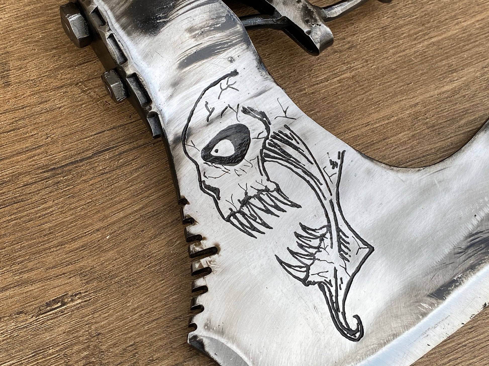 Axe, axe holder, iron gift, steel gift, skull, viking, mens gifts, medieval, anniversary gift,Halloween,viking gift,Christmas,boyfriend gift