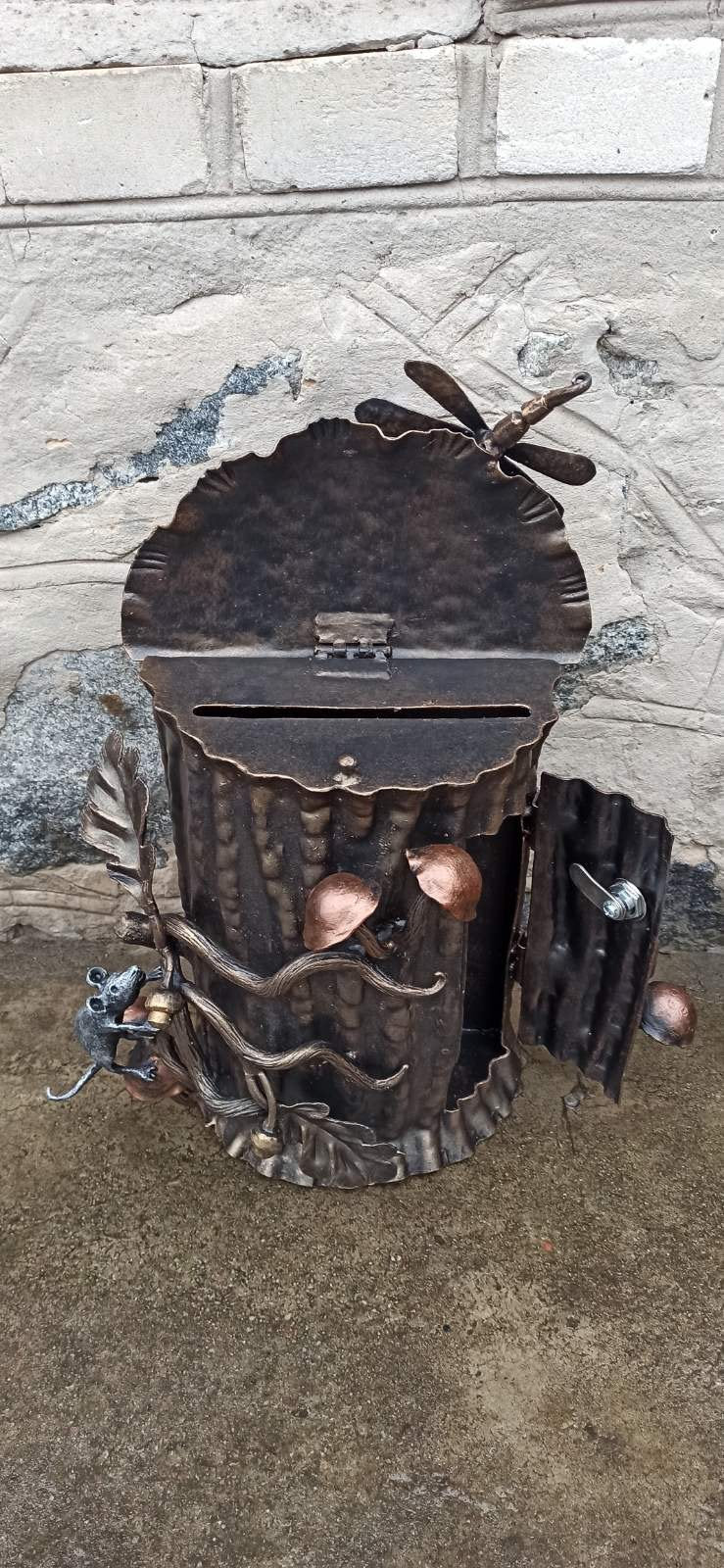 Wall mailbox, mailbox, locking mailbox, animal gift, postbox, post box, mouse, mice, animal decor, Christmas, birthday, anniversary, mother