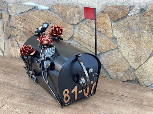 Post box, lock box, mail box, mailbox, iron gift, house numbers, house number sign, Christmas, anniversary, birthday, garden, yard, rose