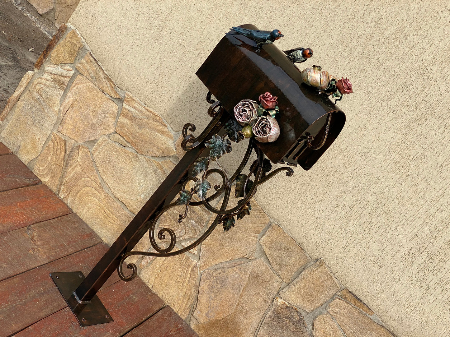 Mail box, mailbox, Christmas, birthday, garden, yard, mother, gift for wife, anniversary, rose, iron gift, Mothers Day, retirement, flower