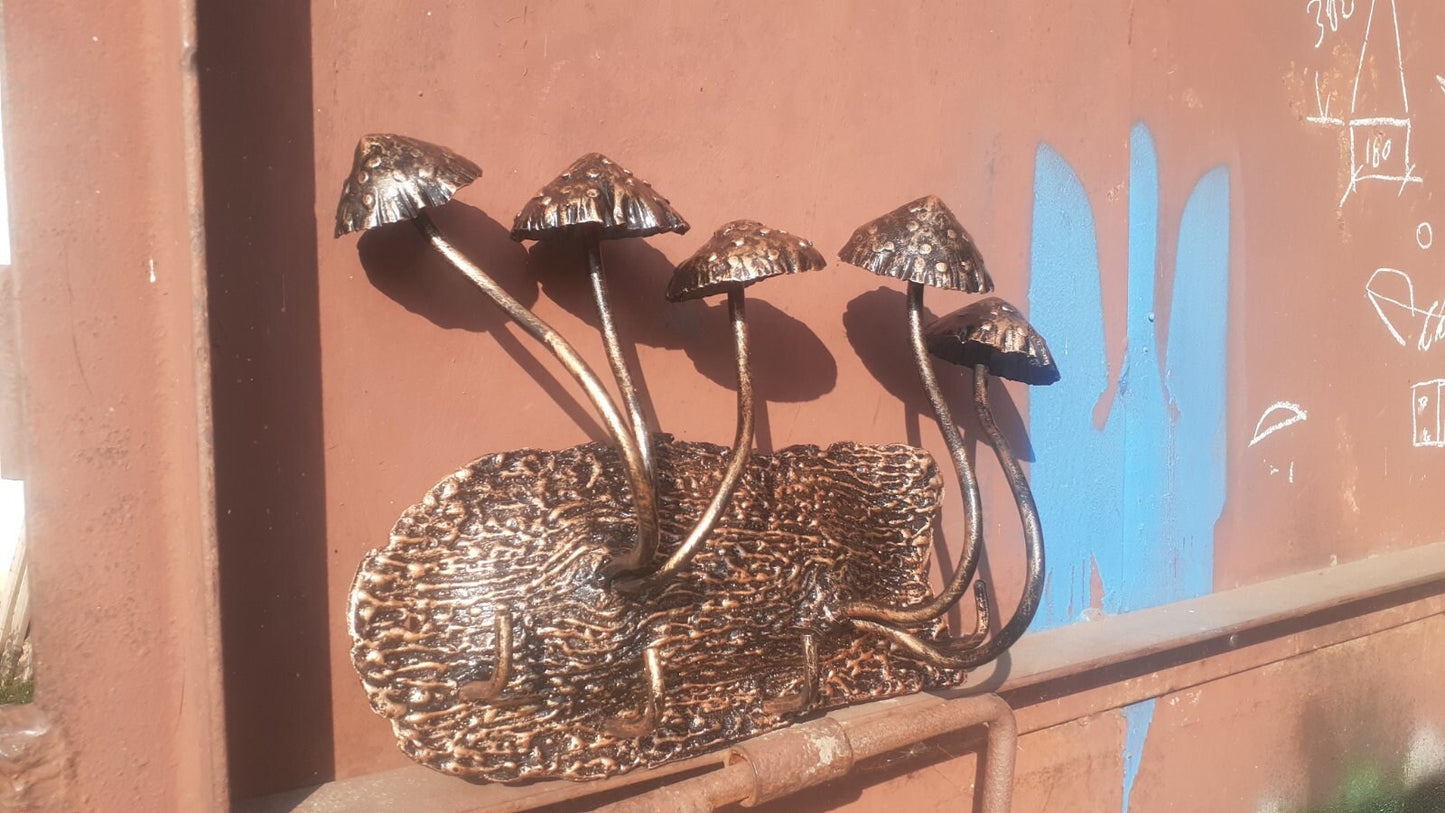 Wall key holder, key holder, rack, shelf, hook, mushroom, forest, iron gift, hallway, entrance, Christmas, birthday, anniversary, steel gift