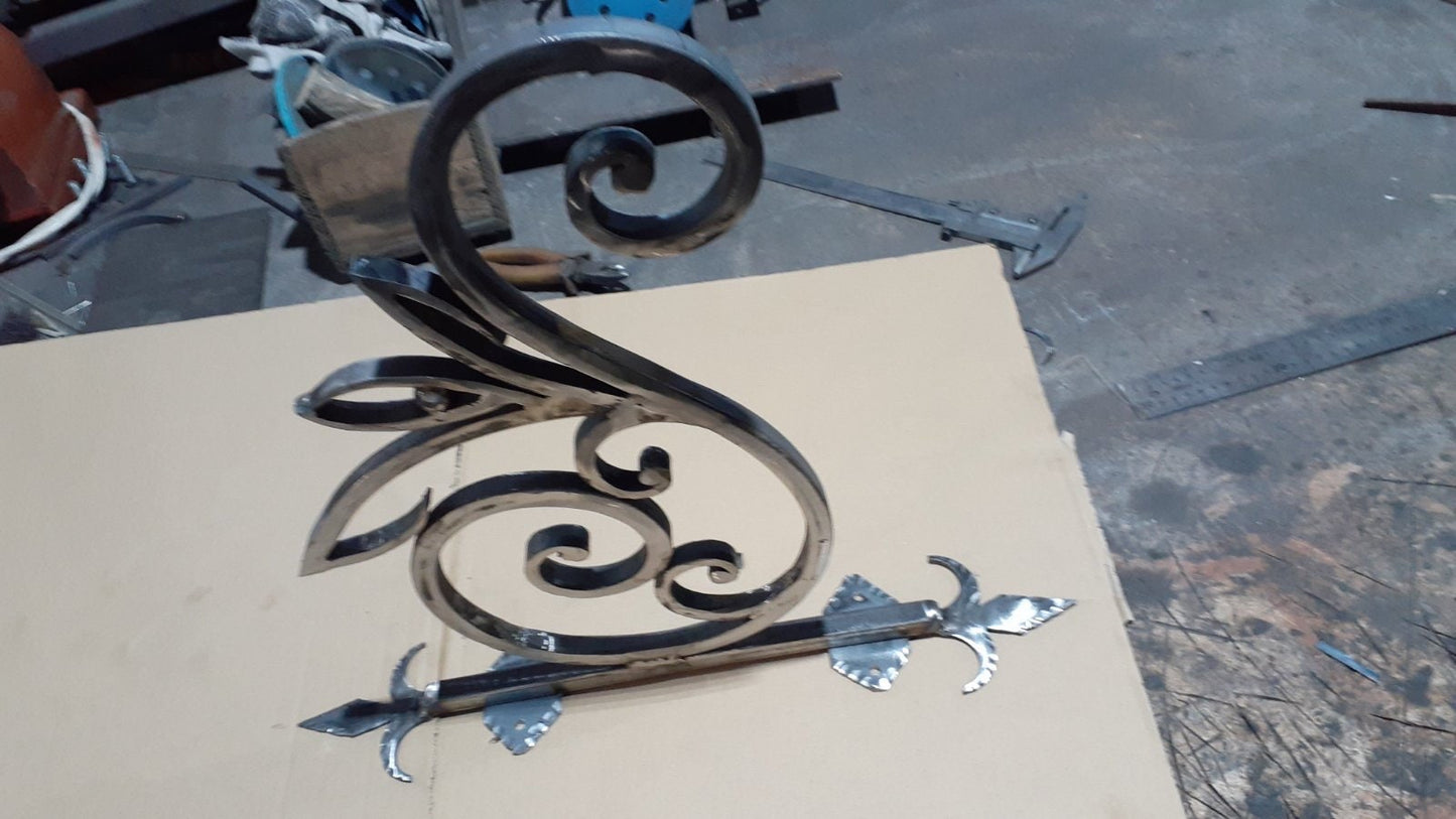 Wall hook, scroll bracket, bracket, Christmas, plant holder, plant hook, iron gift, steel gift, anniversary, birthday, plant lover, hook