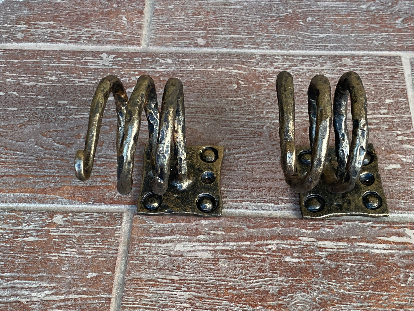Wall mount, medieval, wall organizer, hook, wall art, viking accessory, castle, display, spear, birthday, Christmas, iron gift, wall hanger