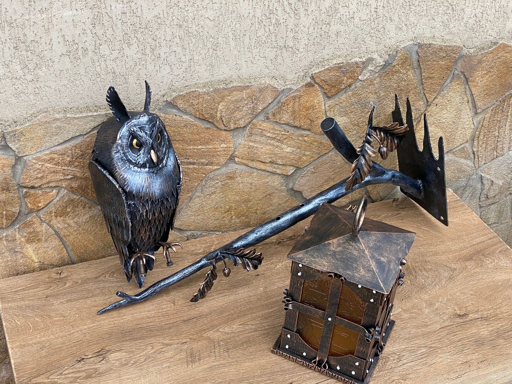 LED lamp, solar battery, wall sconce, outdoor sconce, outside sconce, owl, birthday, castle, medieval, cottage, midcentury, anniversary,bird