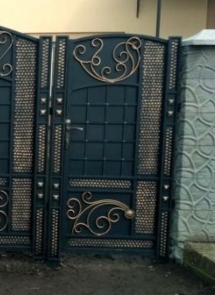 Wicket, gate, door, fence, yard, garden, balcony, privacy screen, railing, handrail, birthday, Christmas, anniversary, iron gift, new house