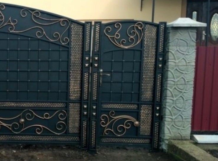 Wicket, gate, door, fence, yard, garden, balcony, privacy screen, railing, handrail, birthday, Christmas, anniversary, iron gift, new house