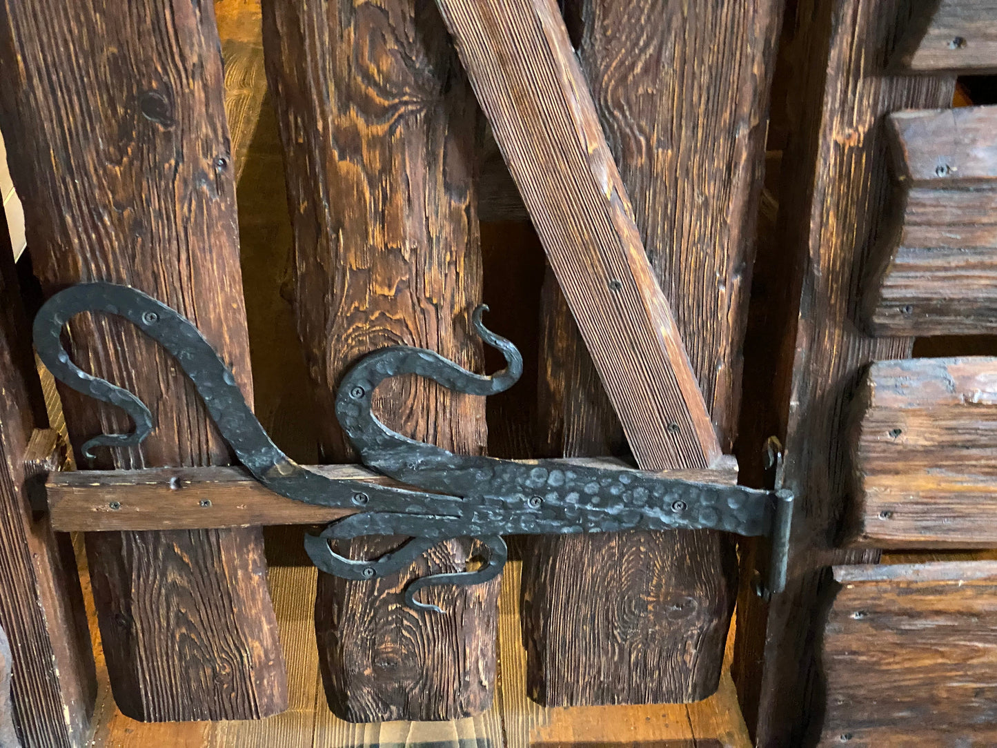 Hinge, strap hinge, latch, lock, hardware, curtain, iron gift, gift for dad, birthday gift, 6th anniversary,moving gift,Christmas,gate decor