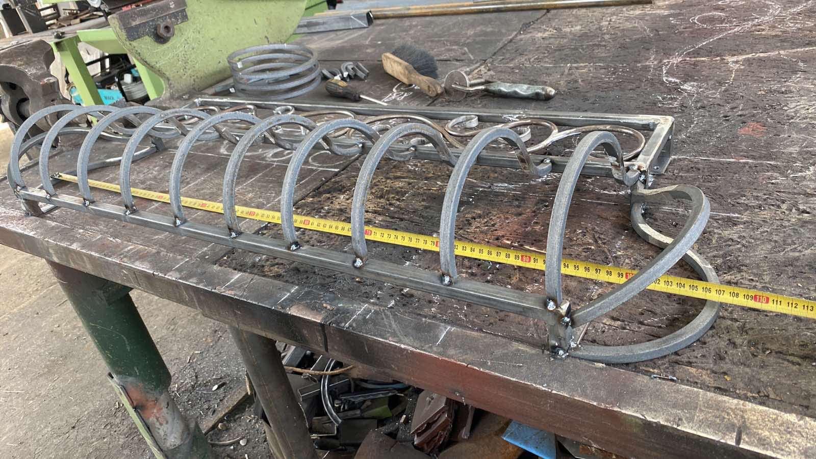 Custom listing for Steve (part 1): window guard