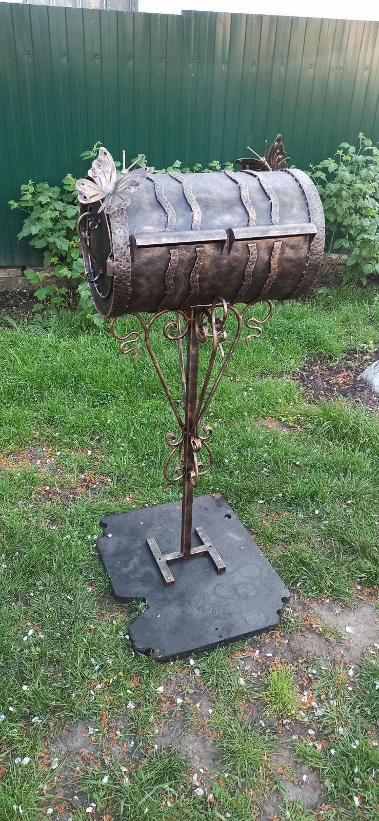 Mailbox, mail box, butterfly, garden, newlyweds gift, yard, wedding, Christmas, gift for mom, steel gift, anniversary gift, birthday gift