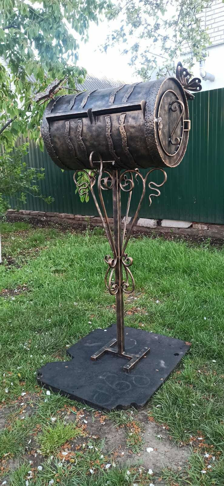 Mailbox, mail box, butterfly, garden, newlyweds gift, yard, wedding, Christmas, gift for mom, steel gift, anniversary gift, birthday gift