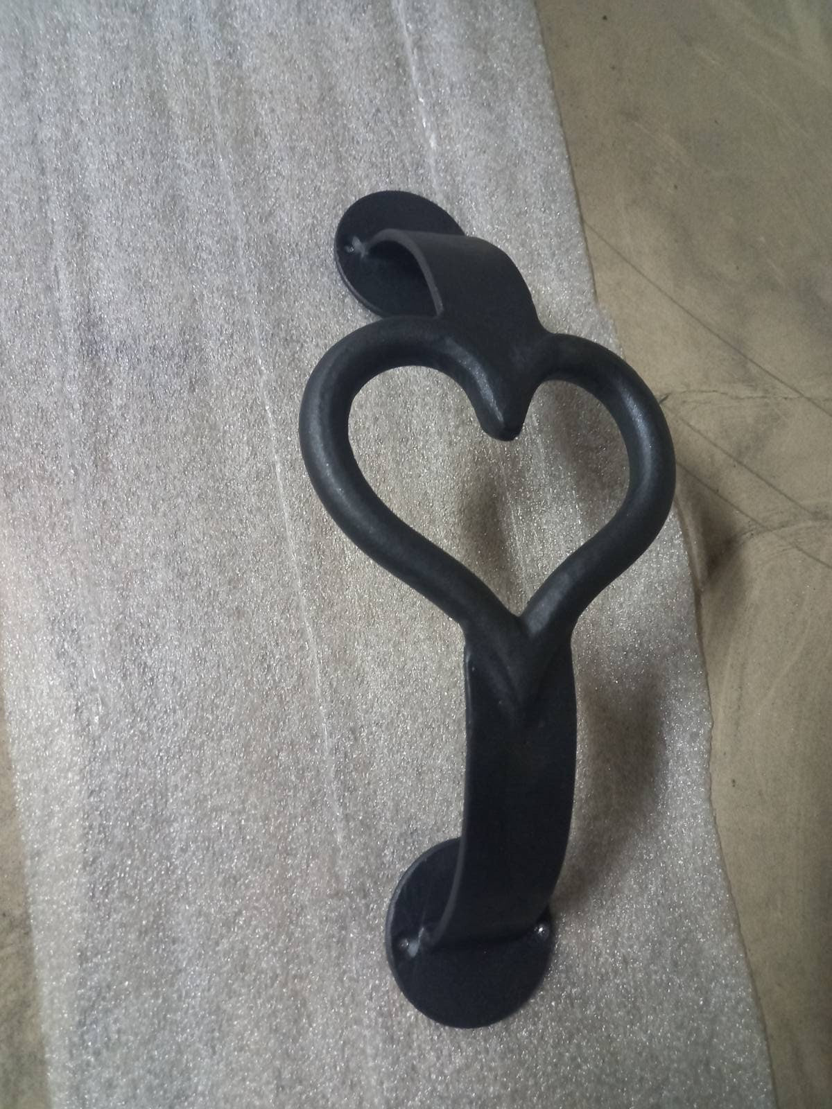 Door handle, door pull, heart, 6th anniversary, room decor, iron gift, barn, entrance, bathroom, birthday, engagement,betrothal,love,wedding
