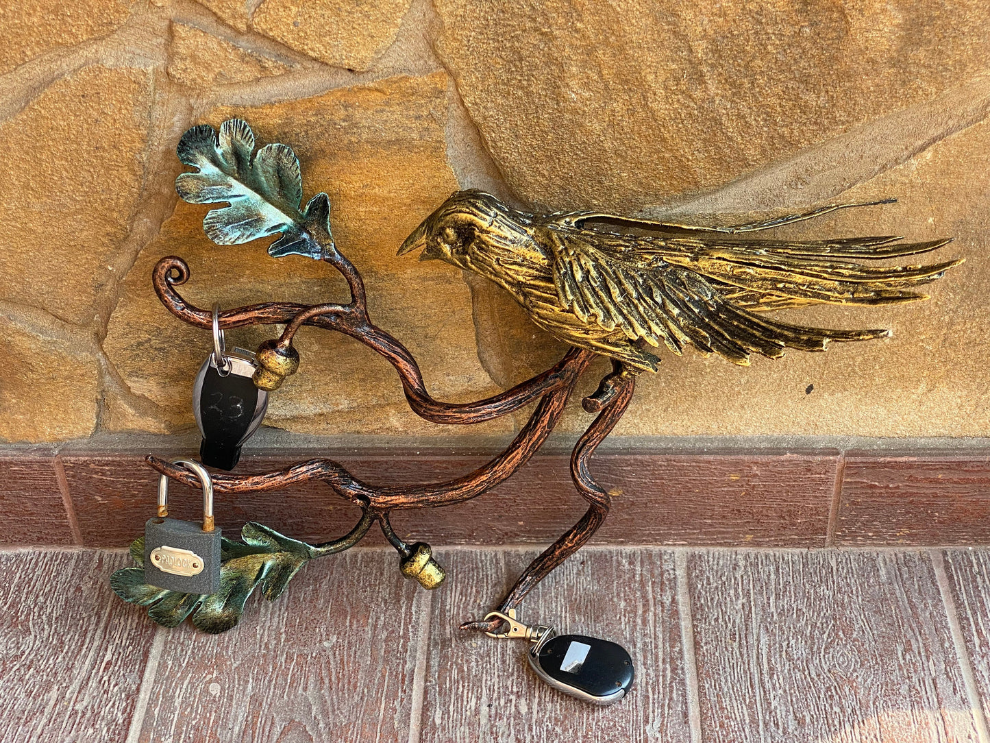Entryway hook, wall hook, wall hanger, key hook, key holder, hallway, hanger, towel ring, towel hook, kitchen hook, hook, bird, oak, acorn