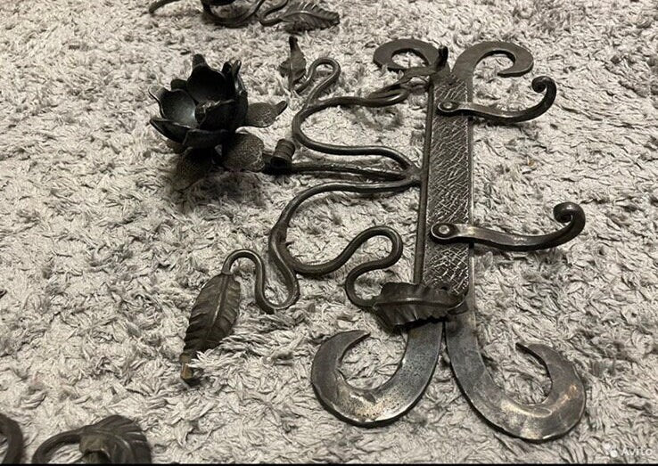 Hanger, hook, towel hook, kitchen hanger, towel bar, kitchen hook, bathroom, shelf, wall hook, clothes, hallway, entryway, medieval, viking