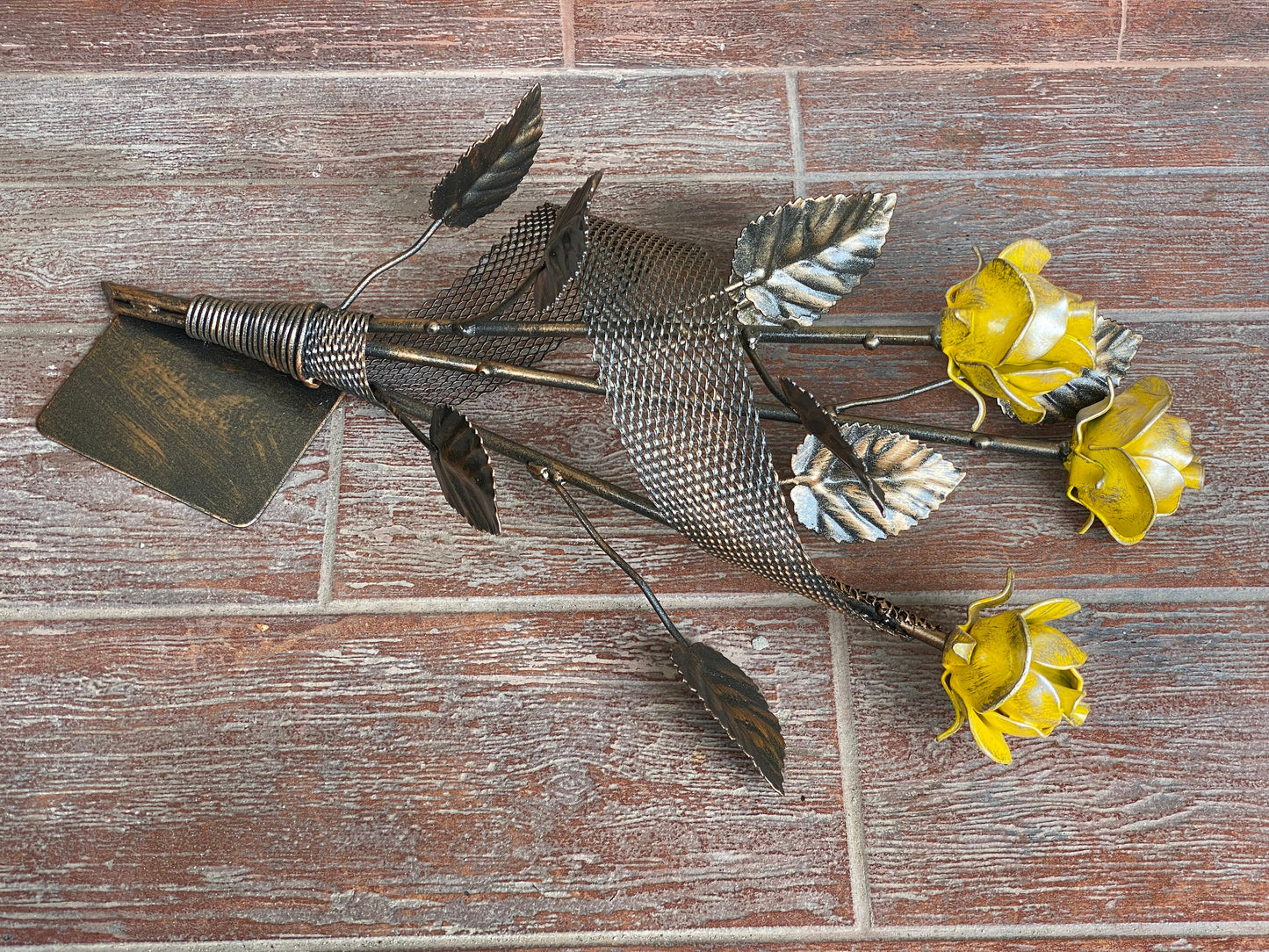 Bouquet, rose, iron gift, wedding bouquet, 6th anniversary, 11th anniversary, personalized gift, bridesmaid, bride, newlywed, Christmas