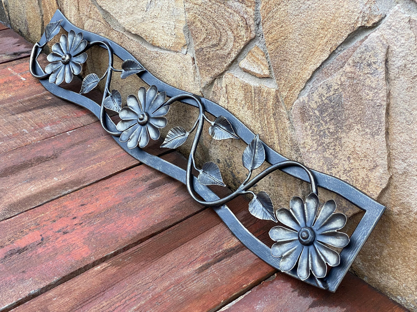 Wall hook, key holder, hanger, clothes hanger, daisy, flower, birthday, anniversary, Christmas, Mothers Day, engagement, wedding, newlyweds