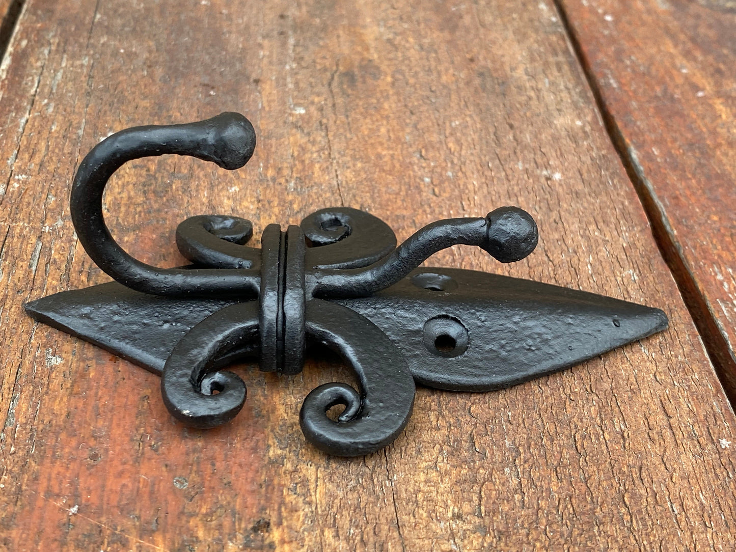 Fleur de lis hook, fleur de lis, hook, clothes hook, hanger, renovation, Christmas, birthday, anniversary, entryway, hallway, key holder