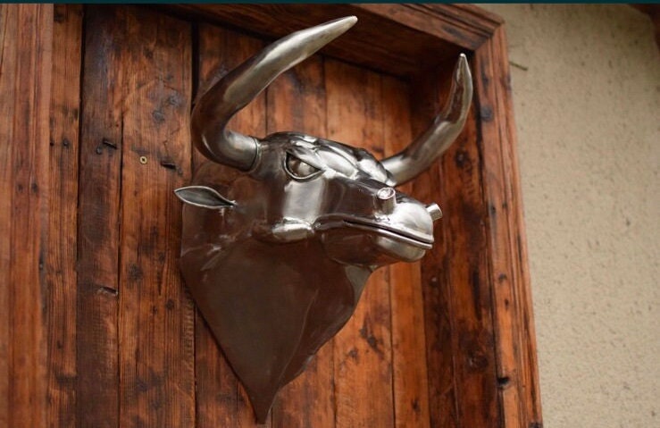 Bull, stainless steel, sculpture, animal, wild nature, birthday, Christmas, dragon, hunter gift, hunting, anniversary, steel gift, zoo