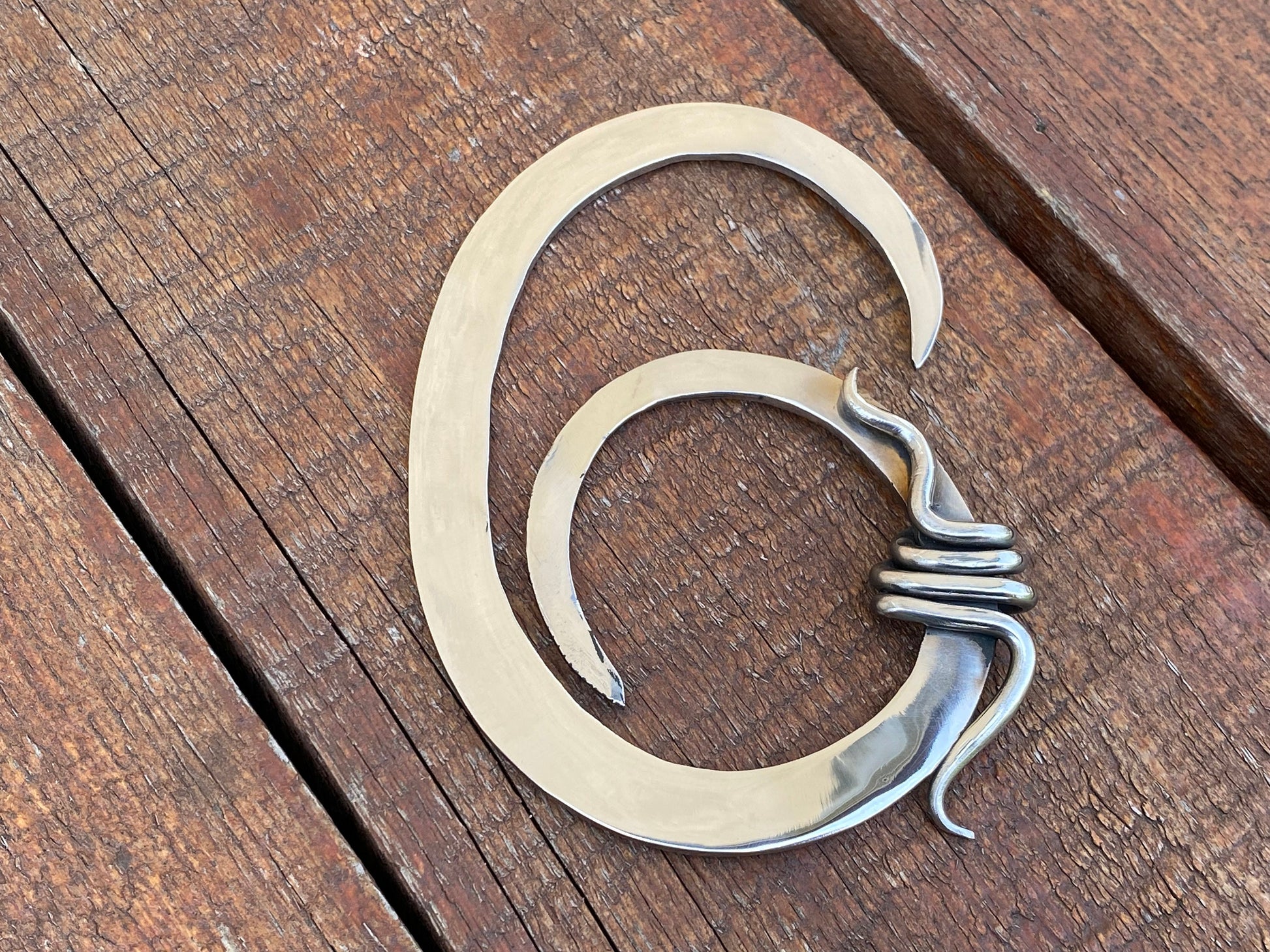 Hand forged six, metal six, 6th anniversary, iron anniversary, number, decor number, iron gift, anniversary, iron decor, birthday, Christmas