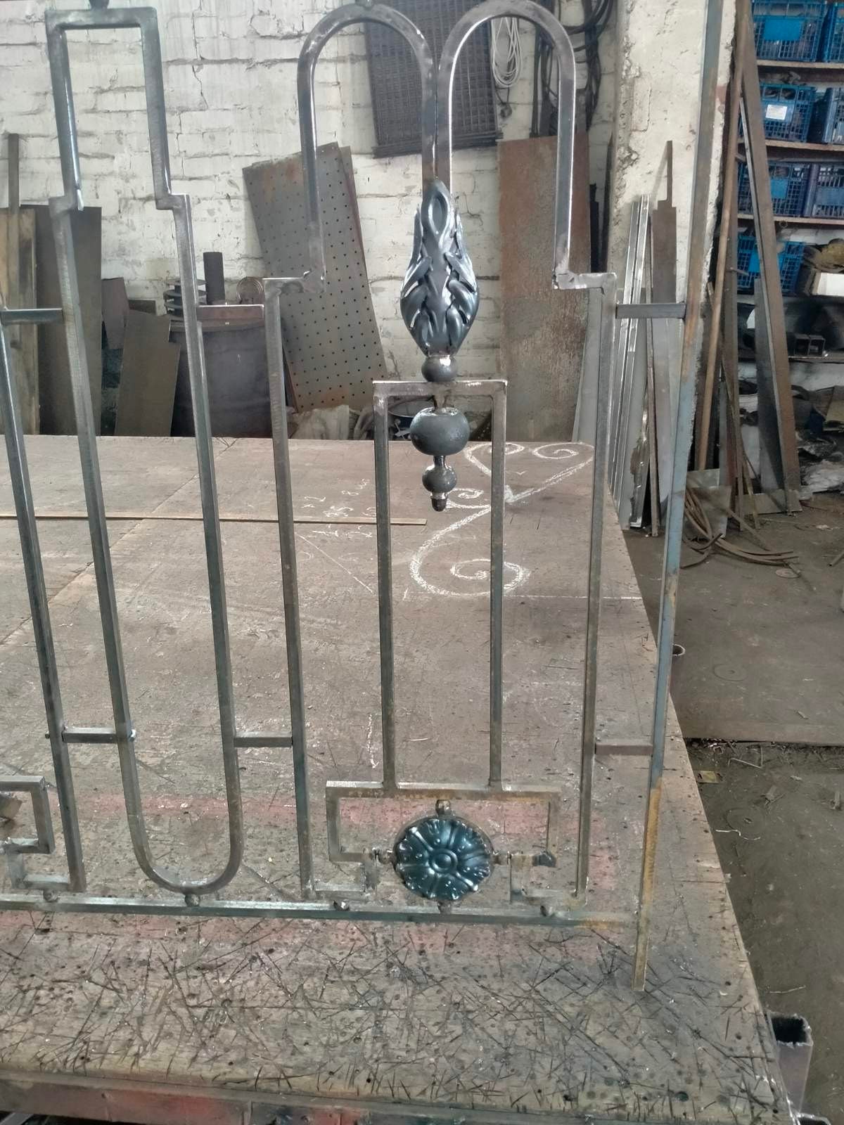 Stair railing, renovation, balcony, wedding, terrace, privacy screen, railing, handrail, birthday, Christmas, anniversary, iron gift, stairs