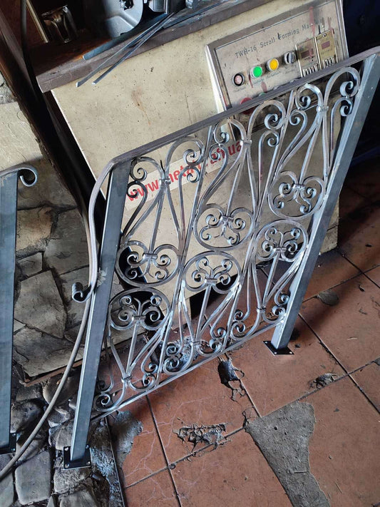 Stair railing, stairwell, balcony railing, railing, handrail, newlyweds, 6th anniversary, steel gift, terrace, Christmas, renovation, groom