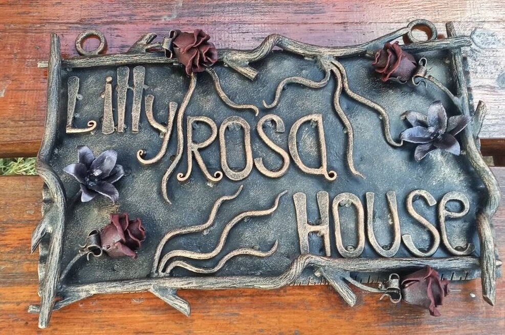 Sign, flowers, plaque, garden, family monogram, quote plaque, cafe plate, steel script, anniversary, birthday, Christmas, address plaque,mom