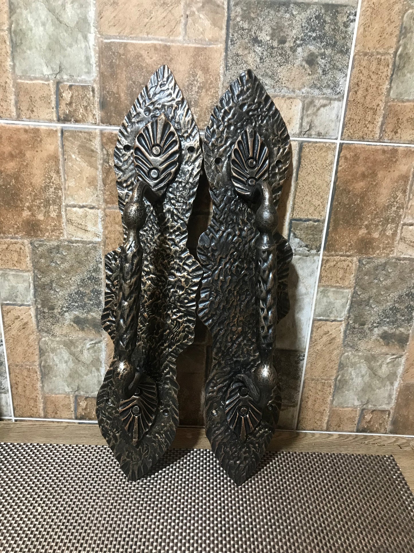 Custom Listing for Rebecca. Key holder and 1 Door Handle.