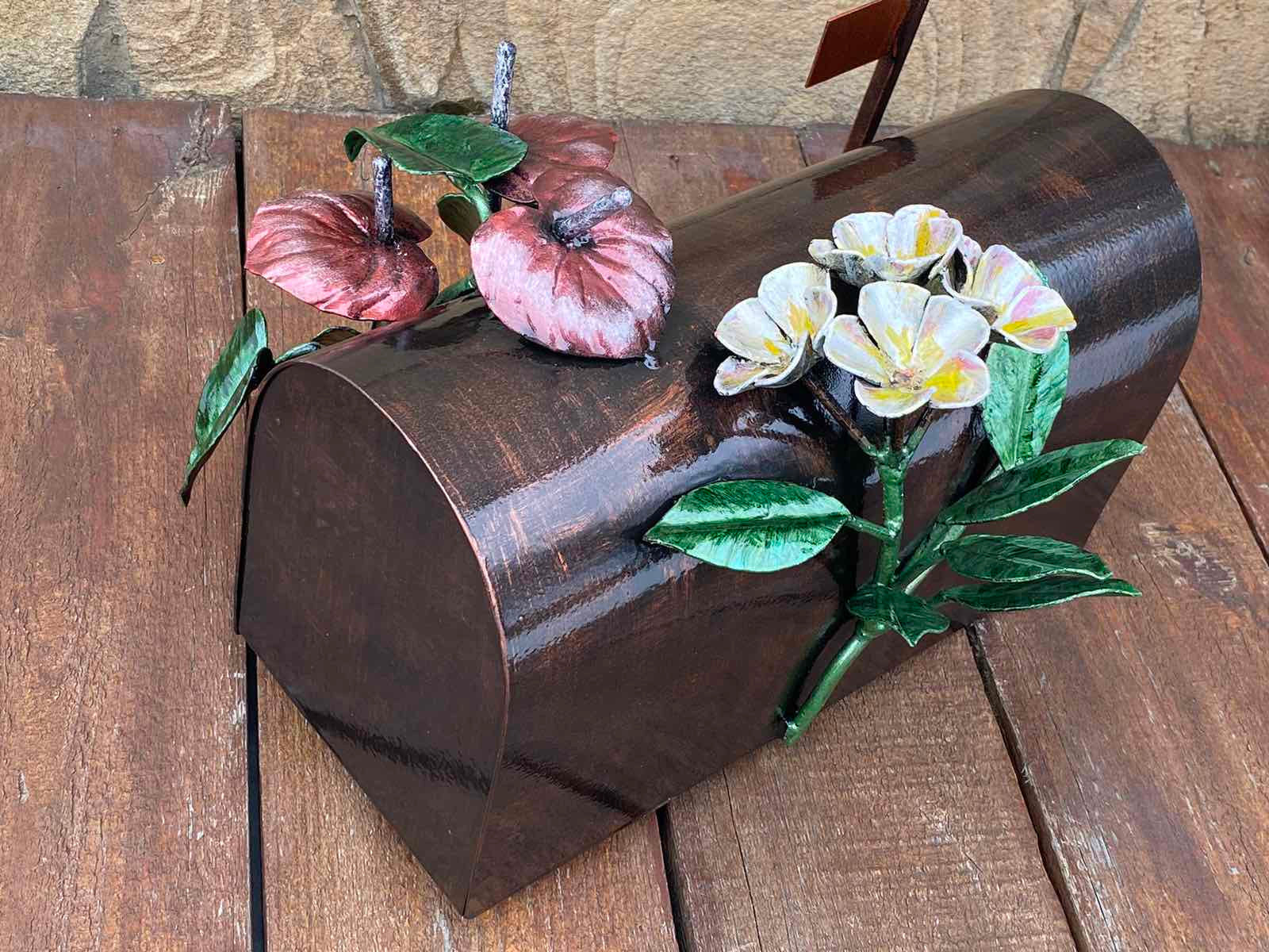 Mailbox, garden, Christmas, jungle, tropics, flower lover, gift for mom, flower pot, wedding, birthday, engagement, anniversary, renovation