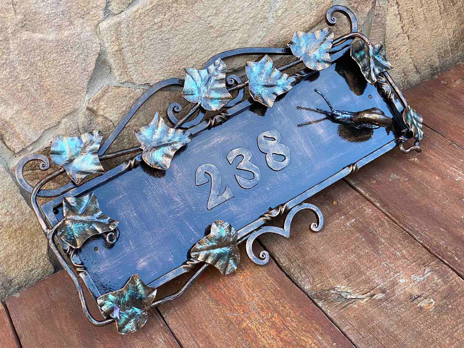 House number sign, house number plaque, address plaque, house numbers, snail, ivy decor, renovation, birthday, anniversary, Christmas,garden