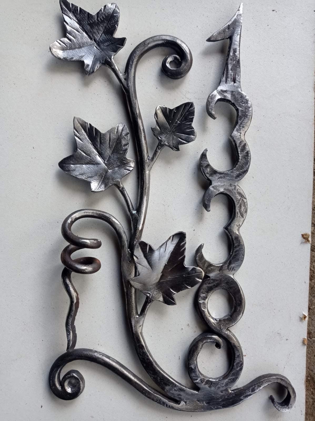 House number plaque, iron gift, house number sign, sign, number, plaque, street number sign, street number, porch sign, address sign, ivy