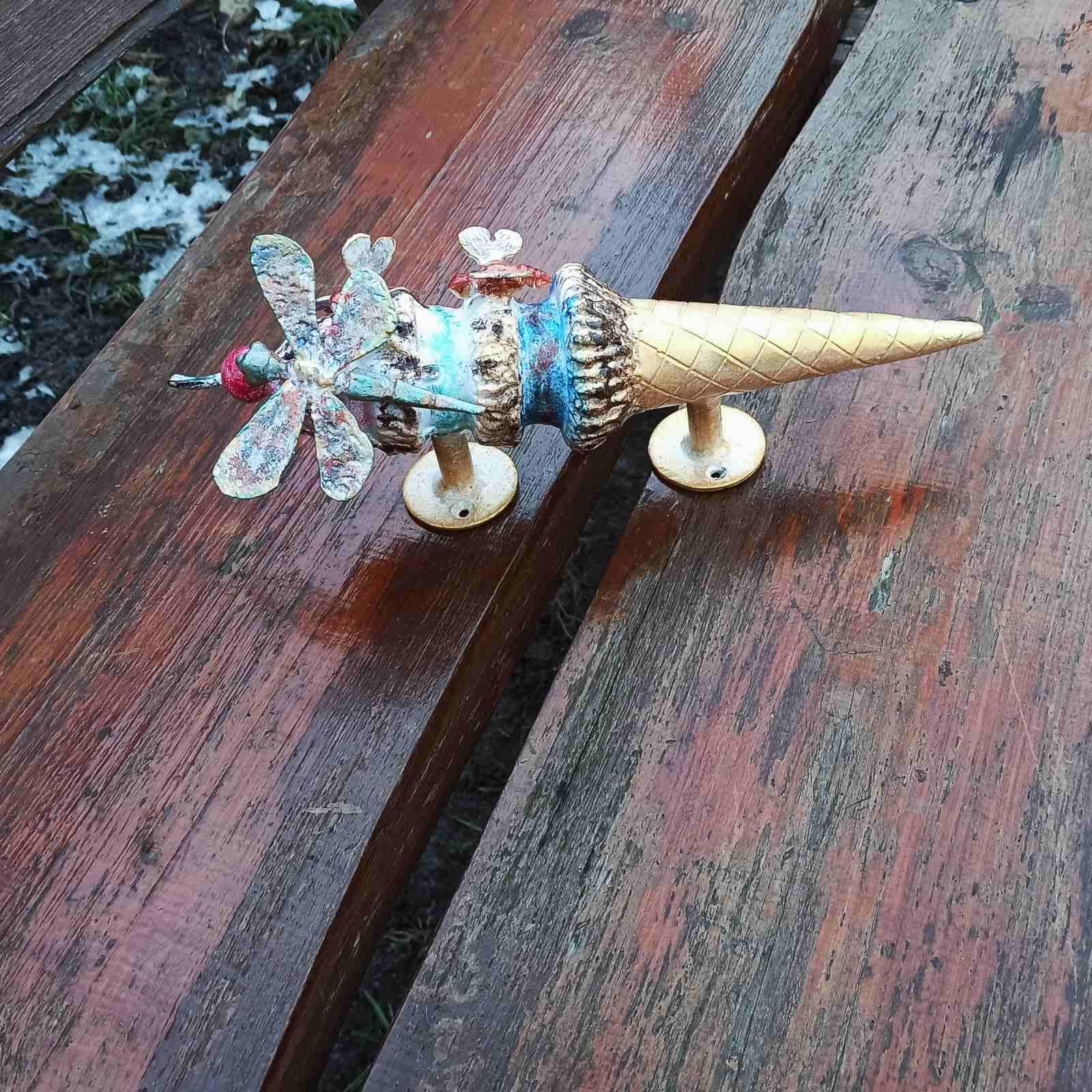 Door handle, ice cream, icecream, restaurant, kids party, gelato, kids birthday, childrens room, dragonfly, Christmas, anniversary, bee