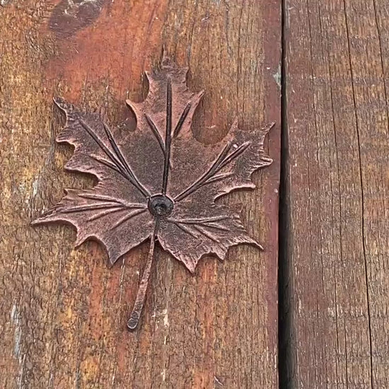 Leaf cutout, leaf, metal cutout, cutout, forest, Canada, maple leaf, maple, wildlife lover gift, flag of Canada, birthday, party,anniversary