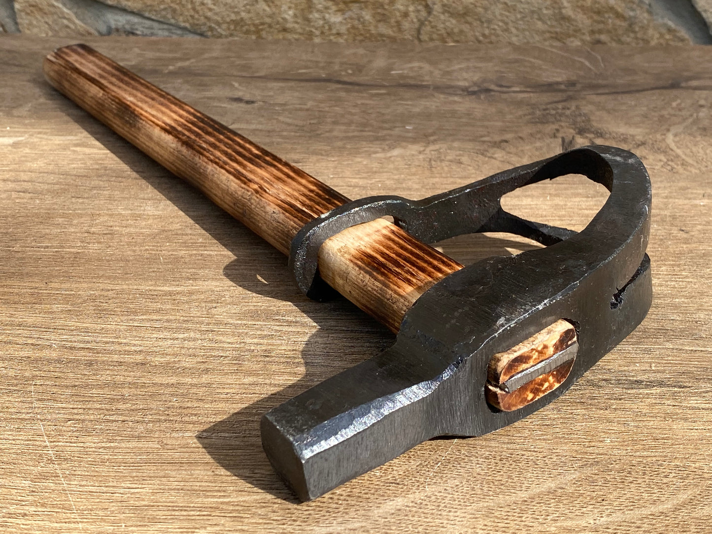 Hammer, mens' gift