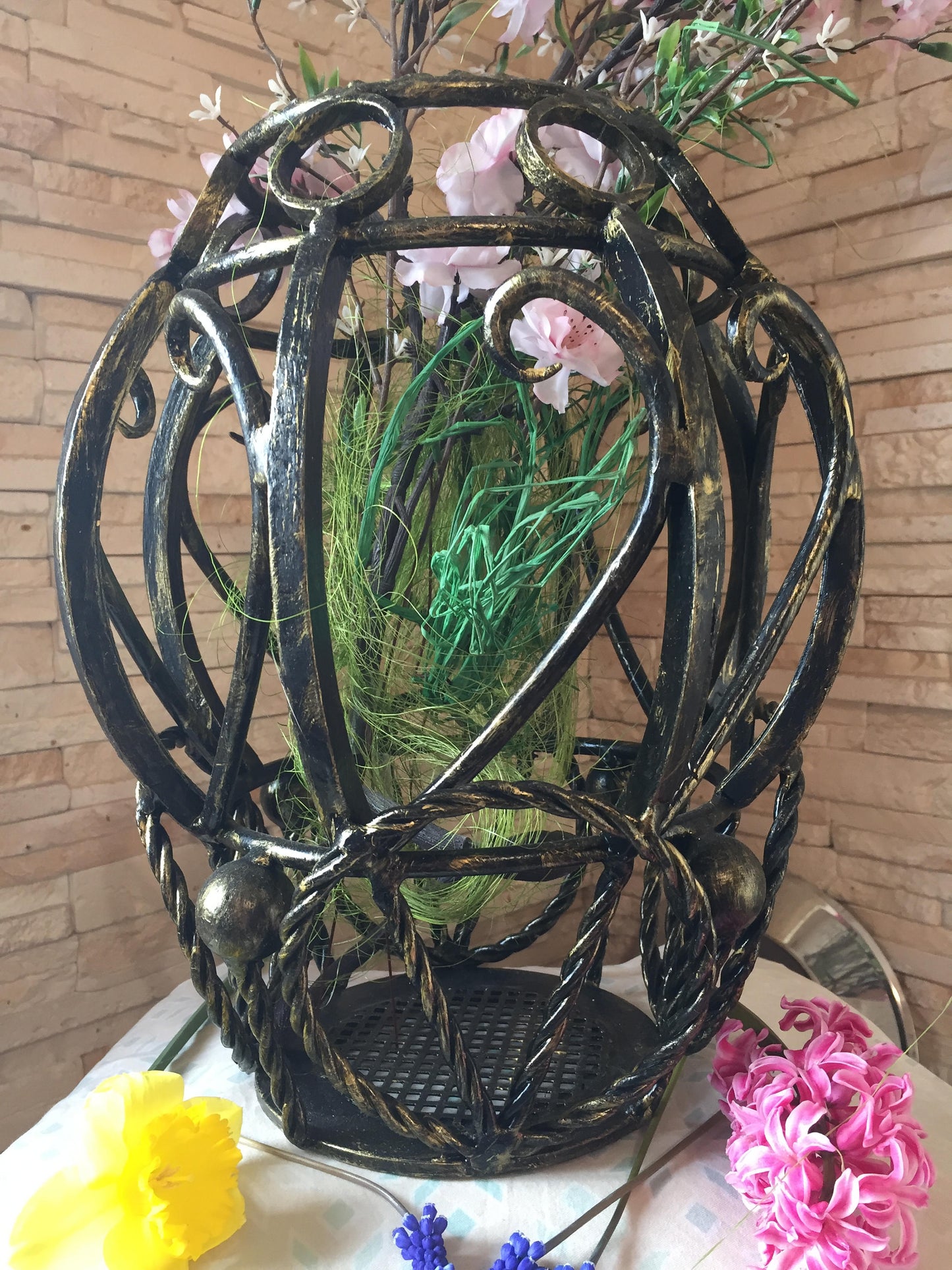 Hand forged vase, metal vase, vase for flowers, metal flower, iron gift, iron flower, iron rose, iron lily, iron calla, metal bouquet, rose