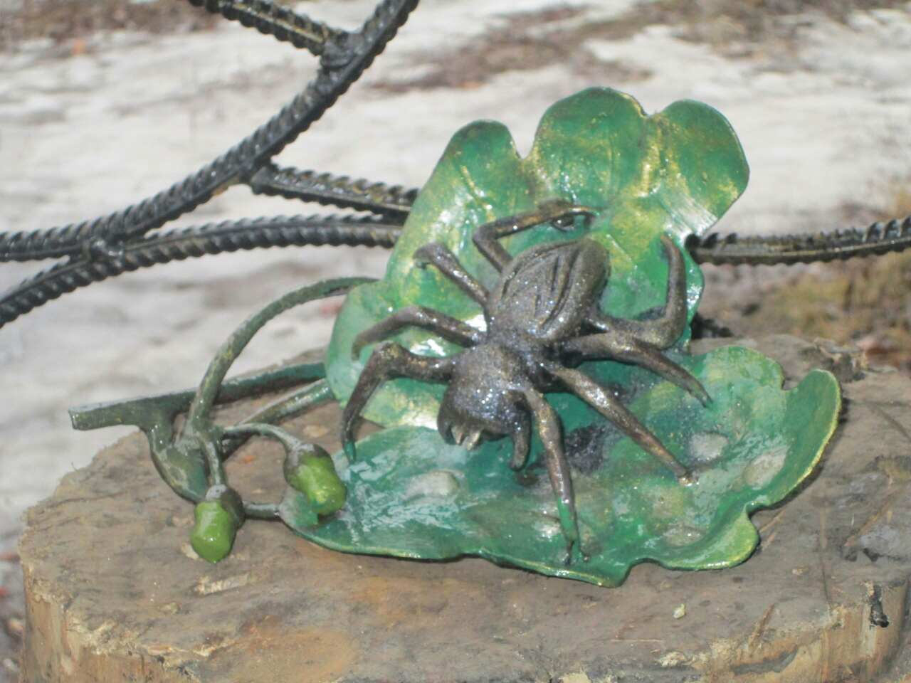 Metal spider on an oak leaf, hand forged spider, spider figurine, spider art, spider sculpture, spider figure, forged art, iron gift,spider