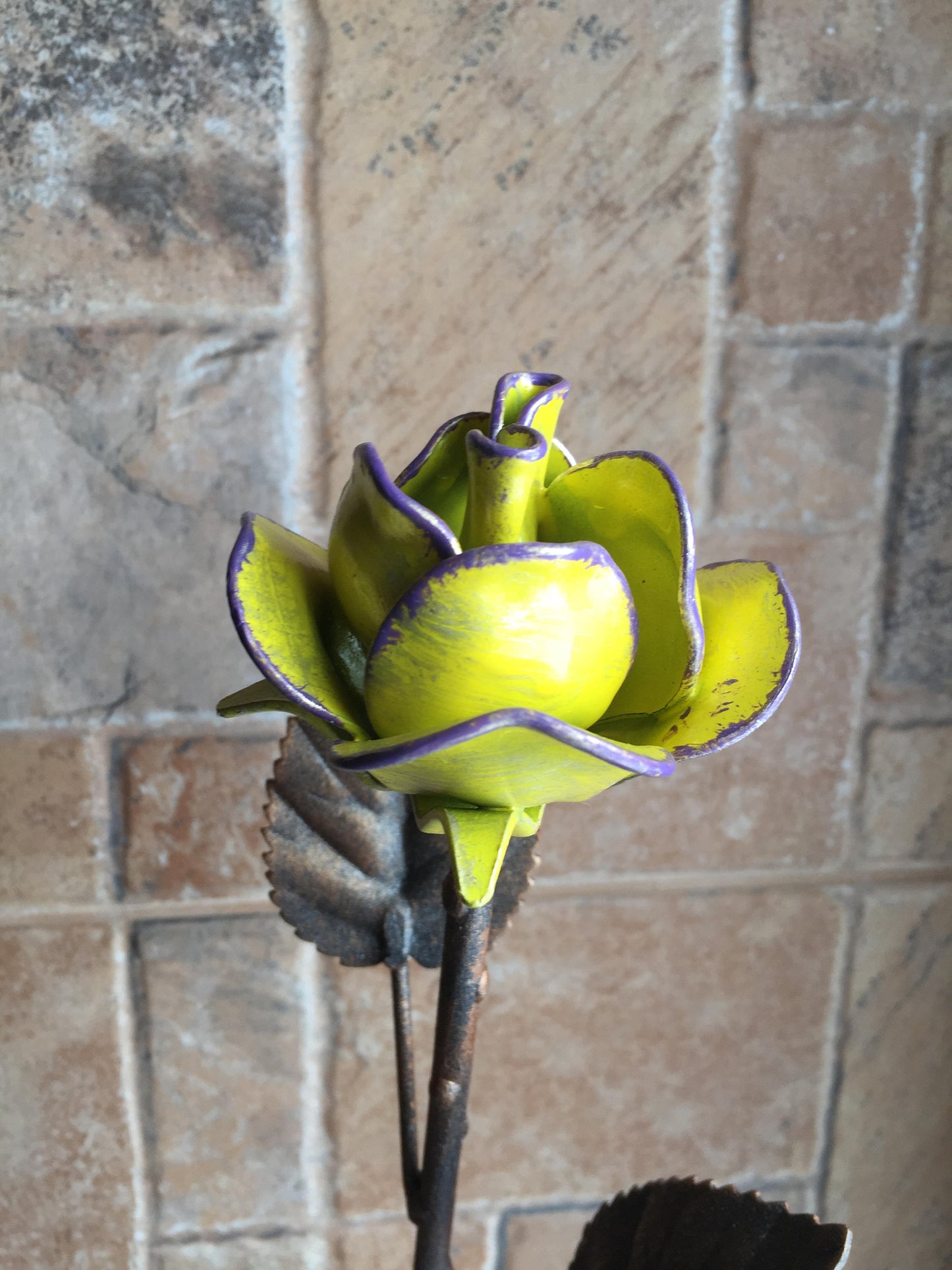 Iron rose in a vase, 6th anniversary gift, iron gifts for her,iron anniversary,hand forged rose,metal sculpture,metal rose,iron gift for her