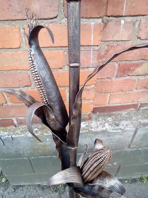 Metal corn, corn sculpture, iron corn, corn decor, corn home decor, corn art decor, autumn wreath, thanksgiving wreath, metal flower art