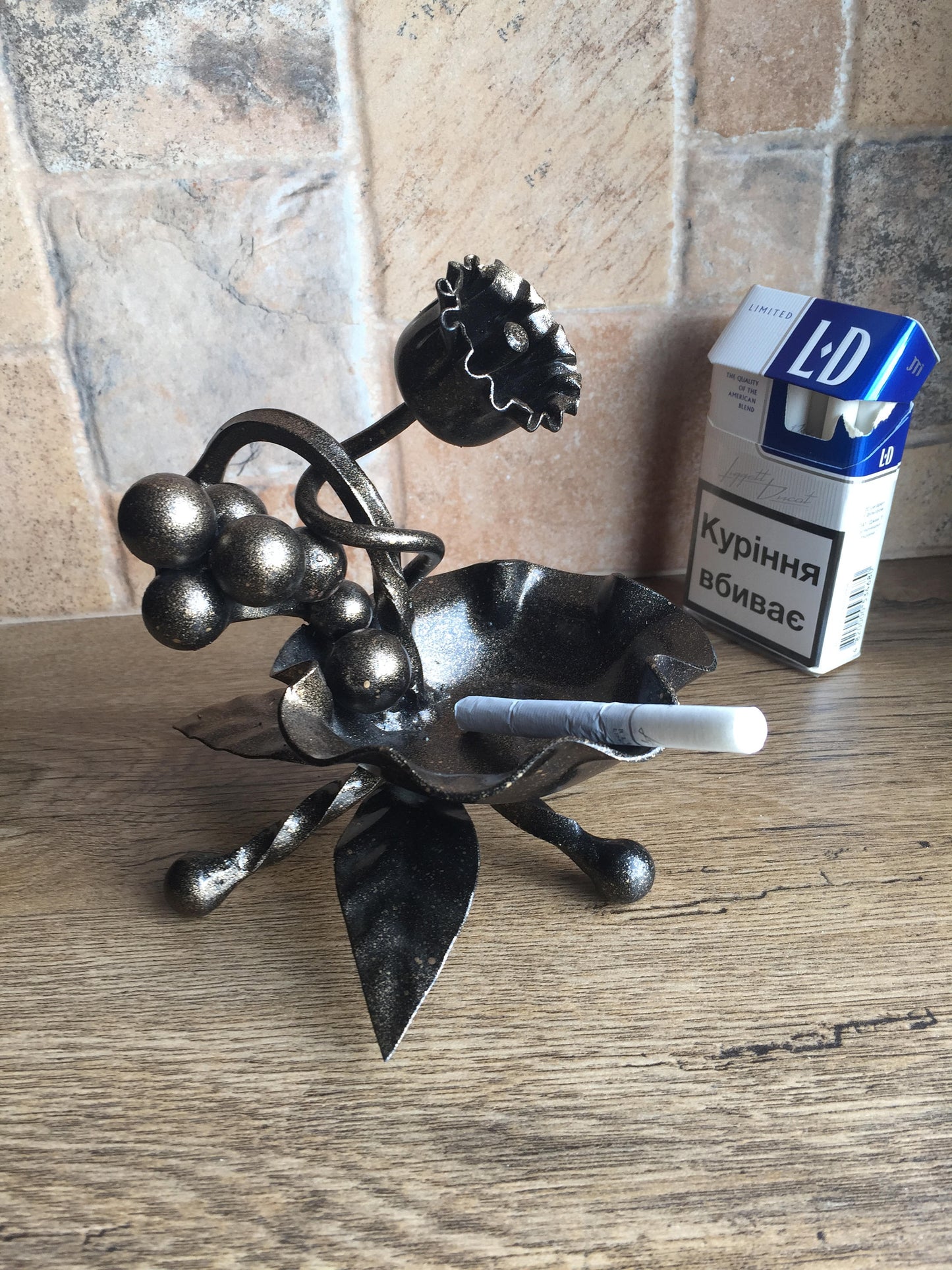 Iron ashtray, iron gifts, ash tray,iron anniversary gift for her,gift for smoker, cigar ashtray,cigar holder,mens gift,manly gift,metal art